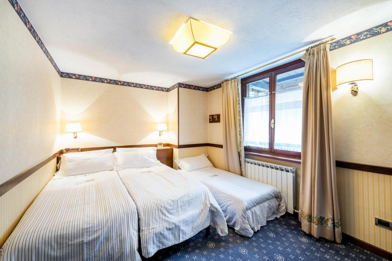 Hotel Petit Prince Антагнод Екстериор снимка