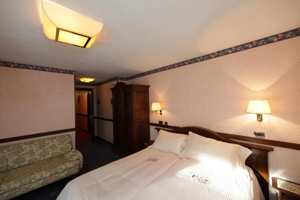 Hotel Petit Prince Антагнод Стая снимка