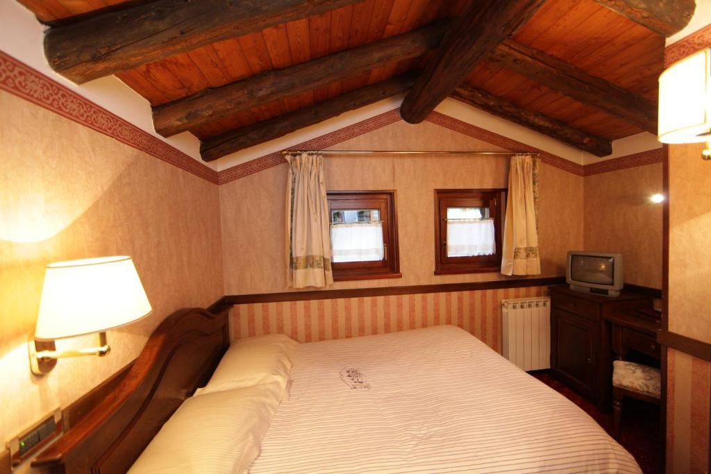 Hotel Petit Prince Антагнод Стая снимка