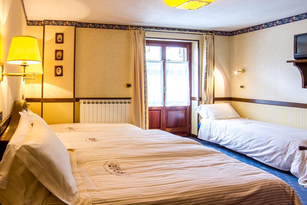 Hotel Petit Prince Антагнод Екстериор снимка